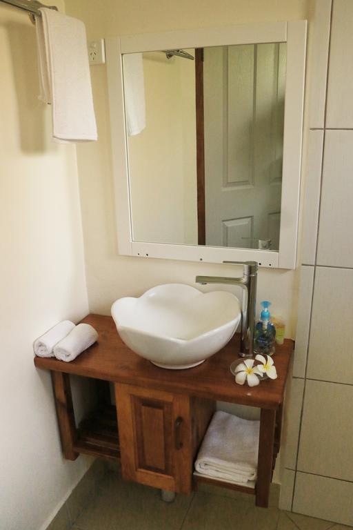 Santo Seaside Villas Луганвил Екстериор снимка